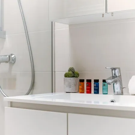 Huswell - Bright Only 5 Minutes From The Middelkerke