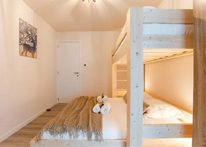 Appartement Huswell - Bright Only 5 Minutes From The *