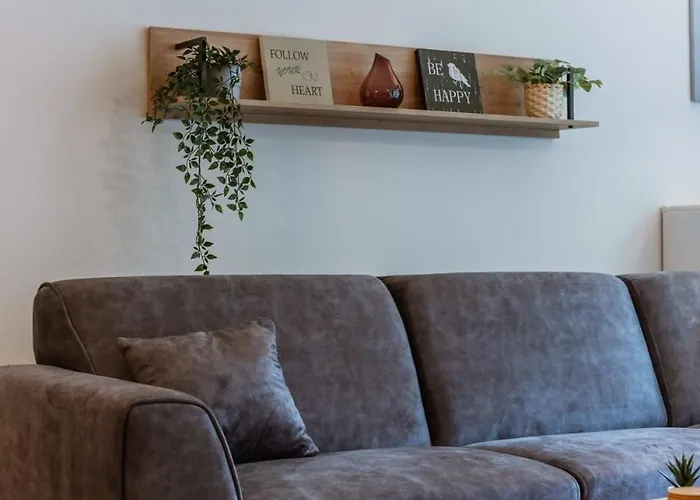 Appartement Huswell - Bright Only 5 Minutes From The *